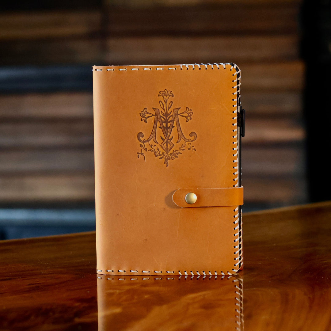 Auspice Maria Classic Journal