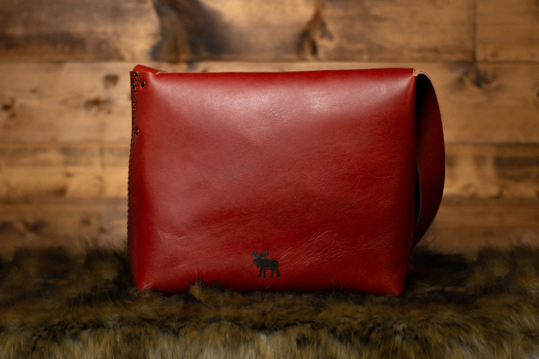 Cardinal Satchel