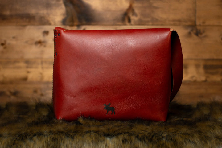 Cardinal Satchel