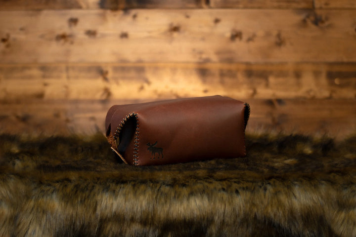 Moose Dopp Kit