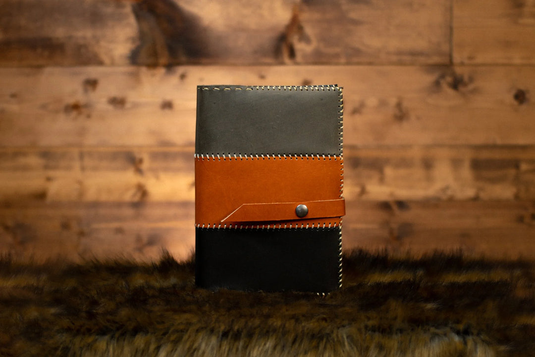 Great Adventure Bible + Trinity (Three Kings) Leather Bible Cover